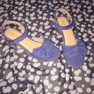 Denim summer heels with bow
